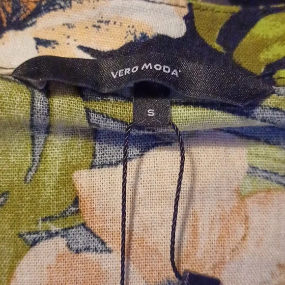 Vero Moda Melfie Milo Tropical Hawaiian Print Shirt NEW - Picture 9 of 10